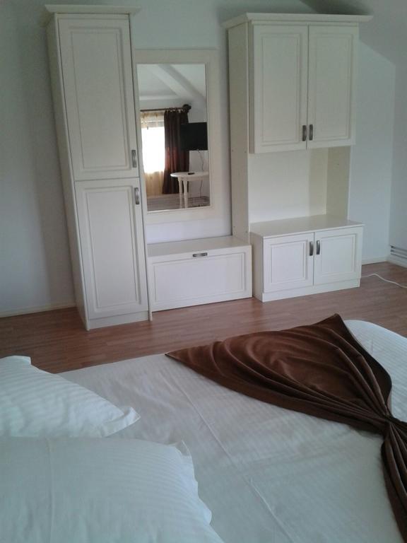 Casa Craiova Nuova Hotel Luaran gambar