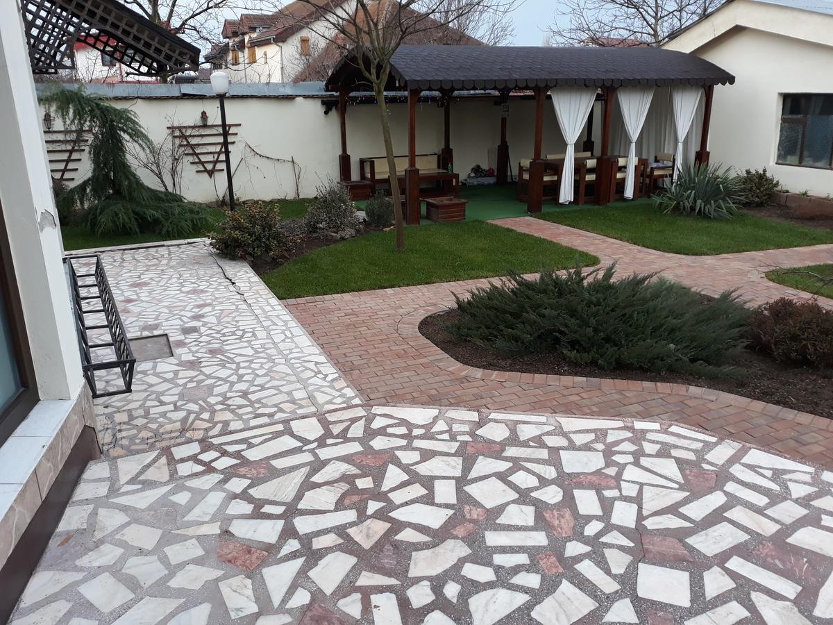 Casa Craiova Nuova Hotel Luaran gambar